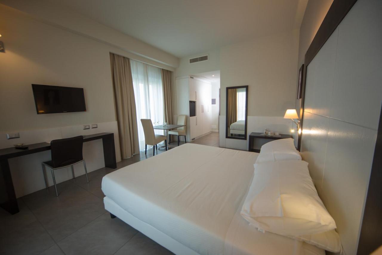 טורה מליסה Grand Hotel Balestrieri מראה חיצוני תמונה