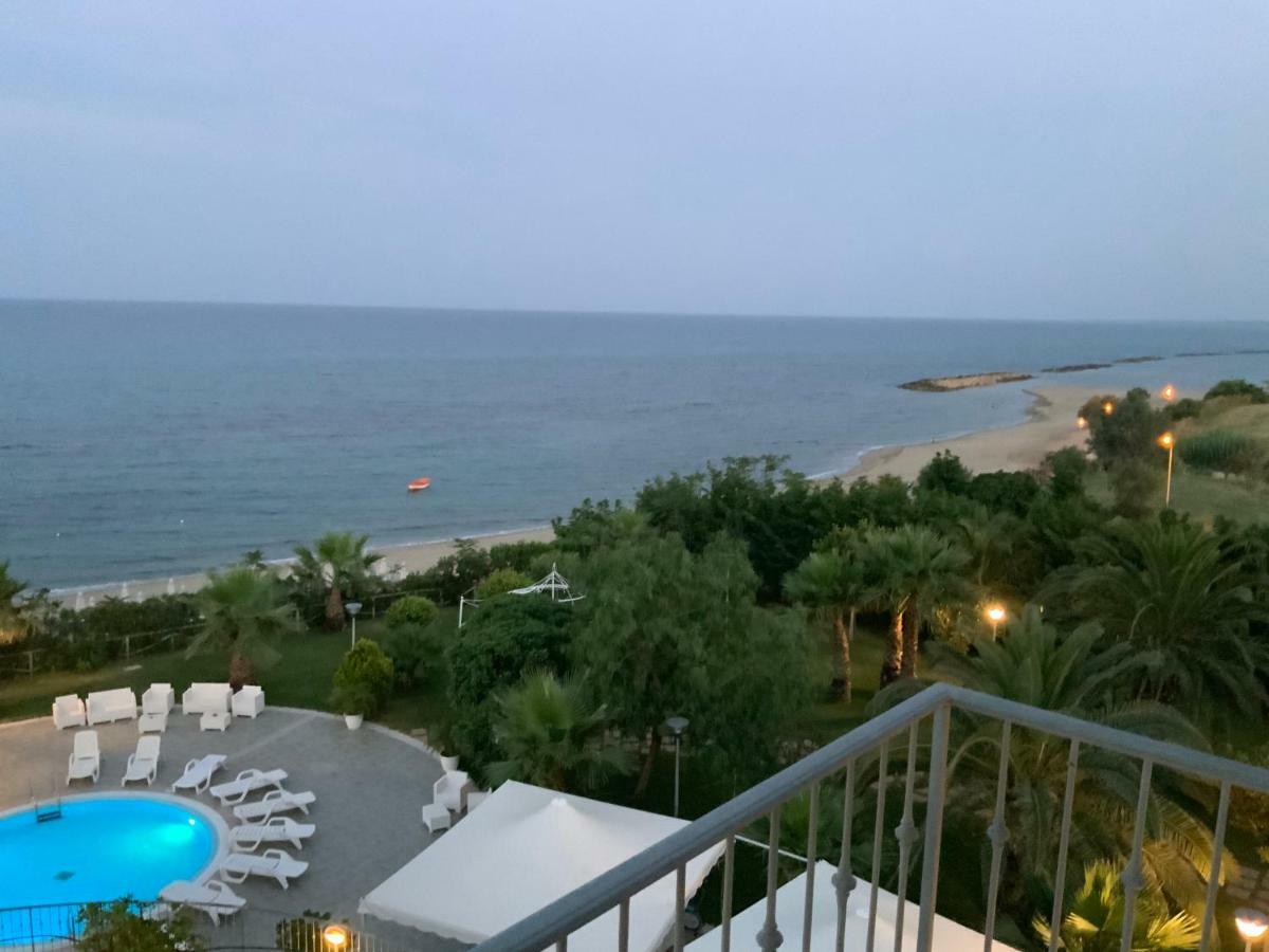 טורה מליסה Grand Hotel Balestrieri מראה חיצוני תמונה