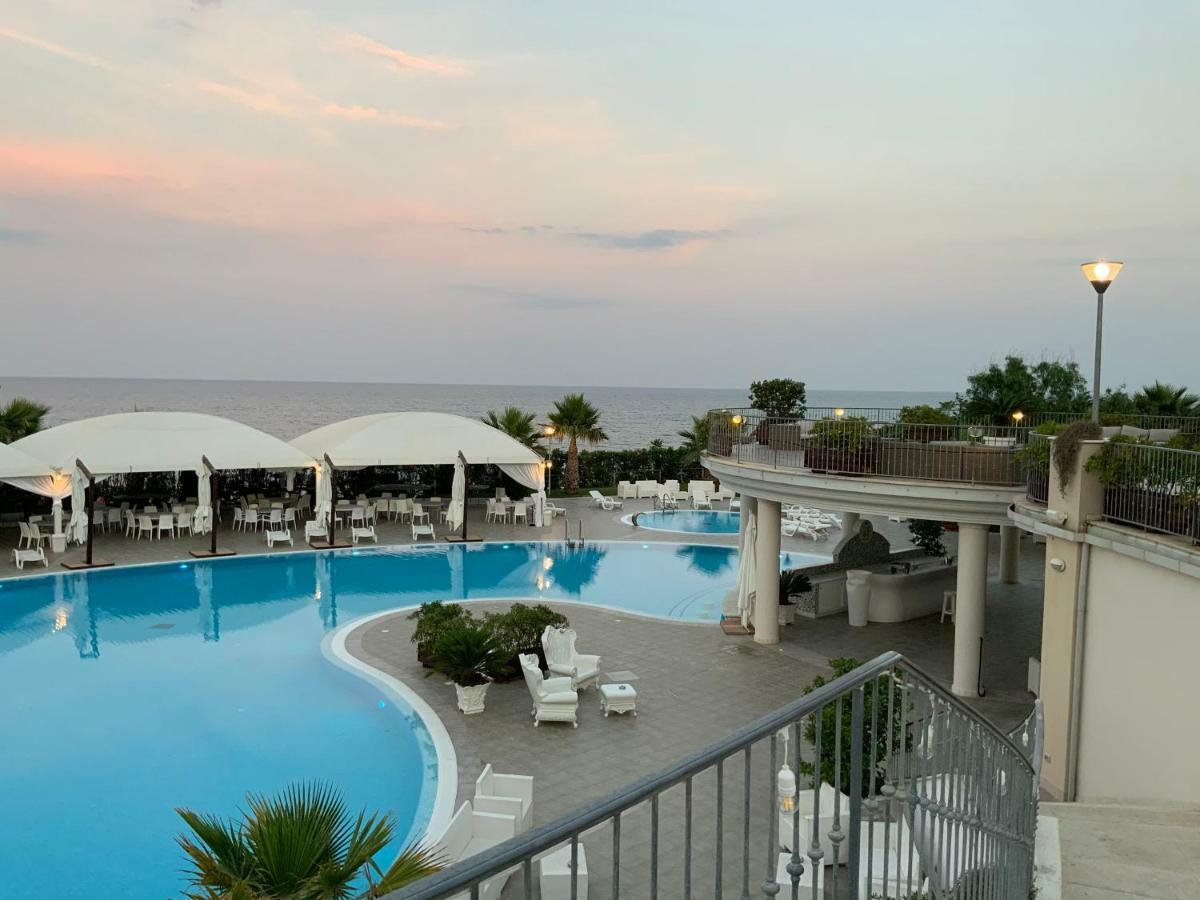 טורה מליסה Grand Hotel Balestrieri מראה חיצוני תמונה