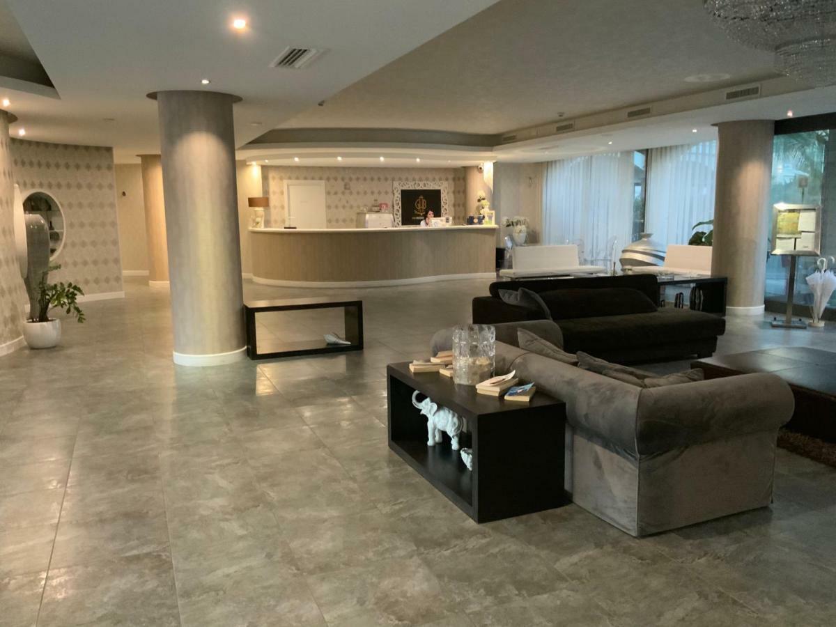 טורה מליסה Grand Hotel Balestrieri מראה חיצוני תמונה